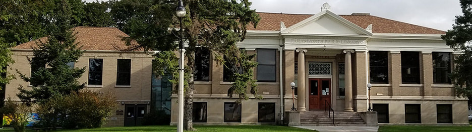 Oconto Farnsworth Library building